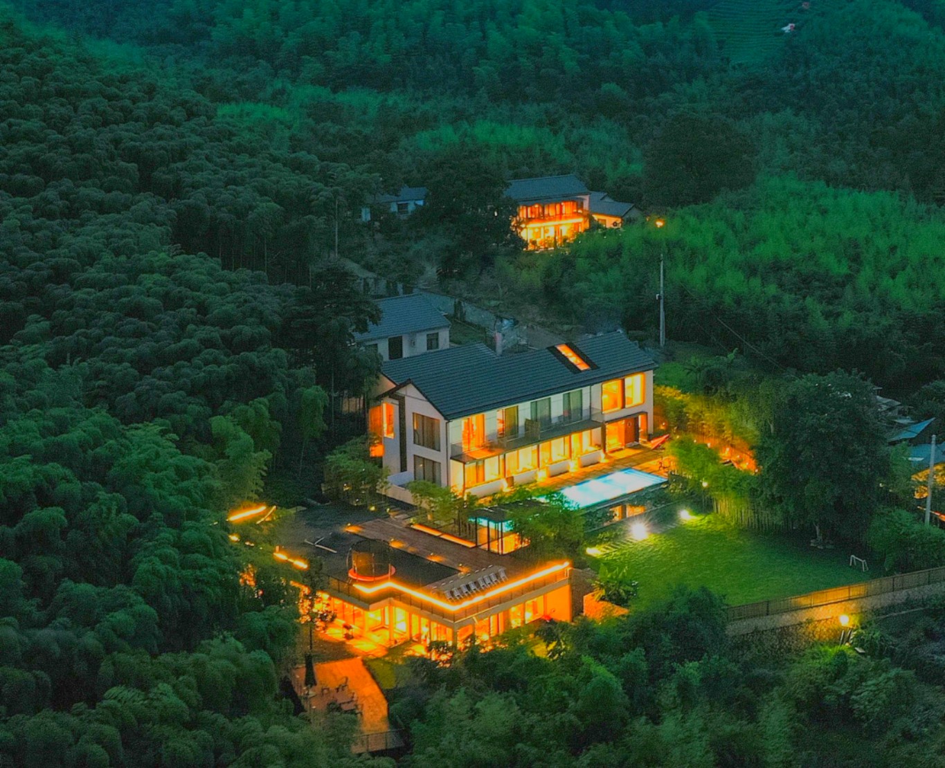 康灣文旅小程序|一網天行-網站建設小程序APP系統軟件開發公司